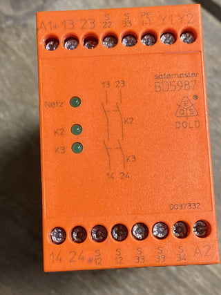DOLD BD 5987.02 Not-Aus-Modul / Sicherheitsrelais – 24V DC – SAFEMASTER0
