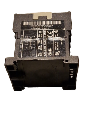 TELEMECANIQUE 40E CA 2 KN 40 230V 50/60Hz IEC 947 NFC 63110 Ith10A 690V (B660)3