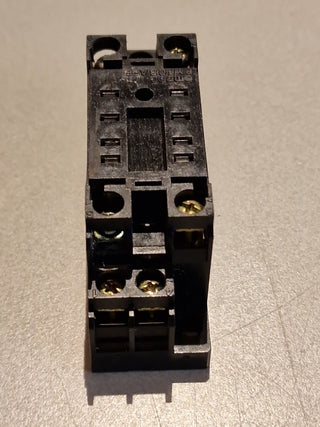 5x Relais Haltern -M4X102