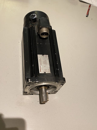 Indramat MAC 090B-0-PD-4-C/110-A-1/DI520LX/S001 Dreiphasen-Servomotor GEBRAUCHT8