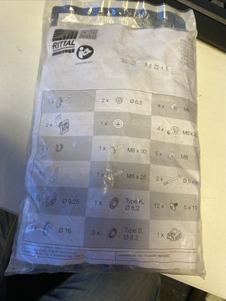 Rittal Zubehörtaschen 3061086 für AX-Schaltschrank 1060.000 +1