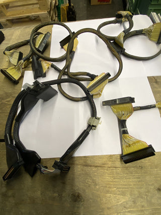 5x HP Ultra320 SCSI LVD/SE Kabel 148785-014 – Inkl. Terminator – Gebraucht0