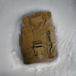 USMC MOLLE 1-LITER-KANTINENBEUTEL, mit Wasser Flasche  (COYOTE BROWN)10