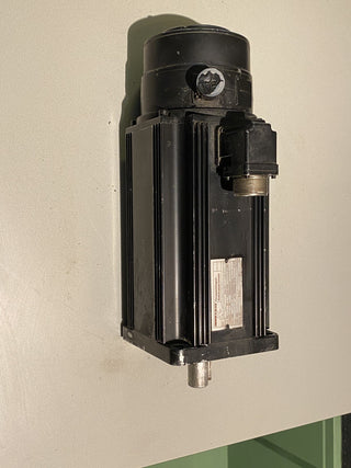 Indramat MAC 090B-0-PD-4-C/110-A-1/DI520LX/S001 Dreiphasen-Servomotor GEBRAUCHT3