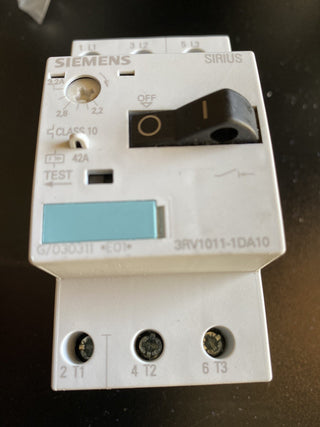 Siemens 3RV1011-1DA10 Motorschutzschalter 2,2–3,2A S00 gebraucht0