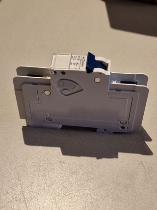 ABL 1D1,6UL Leitungsschutzschalter 1,6A 277VAC neu1