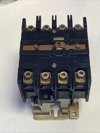 Telemecanique Schneider LC1 D80 4-polig Leistungsschütz 125A 220V AC (LC1D80004M3