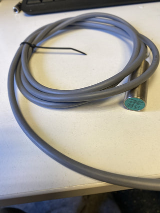 Pepperl+Fuchs Fabrik Induktiver Sensor NJ5-18GM50-E2-V1 Induktiv 2829580