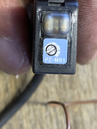 Keyence PZ-M61 optoelektronischer Sensor Reflexions-Lichttaster – gebraucht