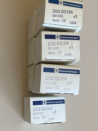 Telemecanique ZB2BZ104 Montagesockel + Kontaktblock 2 NC – Neu & OVP (NOS)1