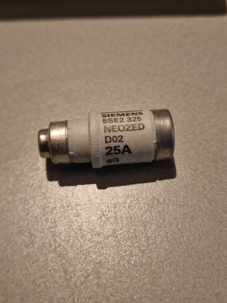 7xD02 E18 Schmelzsicherung 25A Träge 400VNeozed Sicherungseinsatz Schaltschrank1