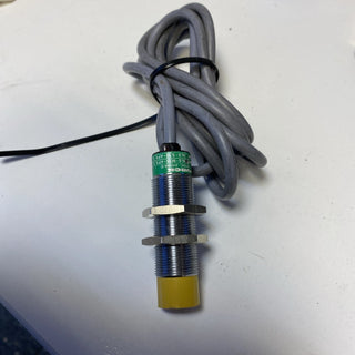 Turck Induktiver Sensor NI8-M18-AP6X0