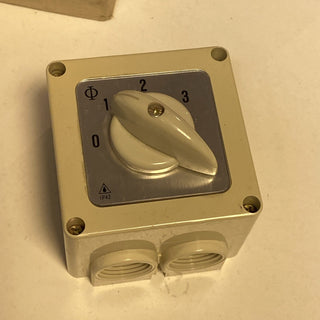 Kraus & Naimer CA10 A241 PN schalter3