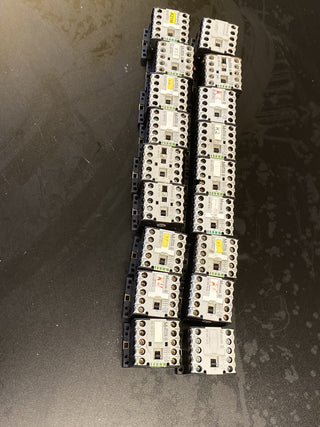 Moeller Eaton DILEM-10-G 24VDC Schütz 3S 9A 4kW geb3