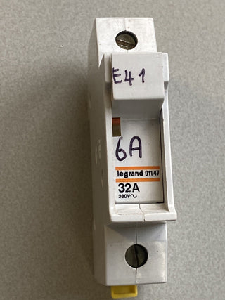 Legrand 01147 Leistungsschalter UMP Serie gebraucht1
