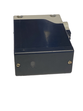 Telemecanique XUE-F300314 Lichtschranke | Einweg-Sensor 30m | 24-240V AC/DC5