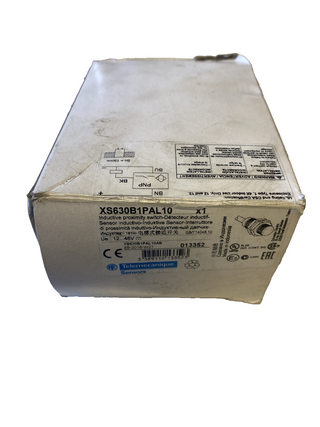 Telemecanique XS630B1PAL10 Induktiver Näherungsschalter M30 - NEU0