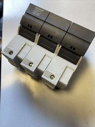 Allen Bradley 1492-FB3J30 3-polig Sicherungshalter 30A 600V Serie [A/B, falls be8