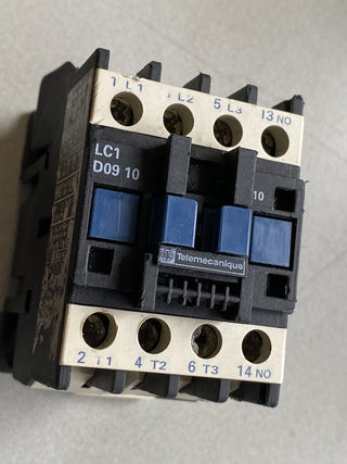 Telemecanique / Schneider Electric Schütz LC1D09 (24V) – Gebraucht3