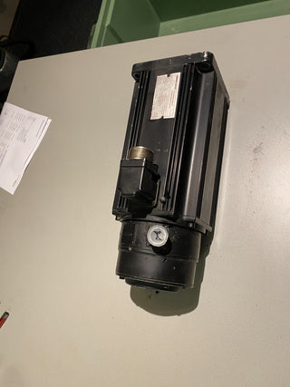 Indramat MAC 090B-0-PD-4-C/110-A-1/DI520LX/S001 Dreiphasen-Servomotor GEBRAUCHT14