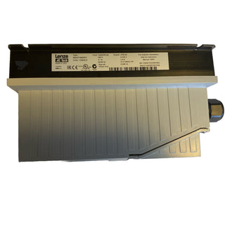 Lenze AC Tech SMVector Frequenzumrichter (VFD Drive Inverter). ESV371N02SFC2