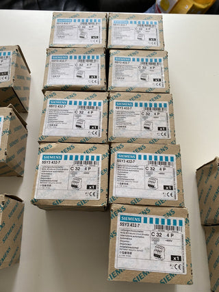 Siemens Leitungsschutzschalter 4-polig 32A | EAN 4001869249308 | NEU & OVP1