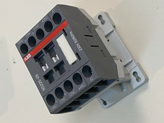 Hilfsschütz ABB NS22E-26 gebraucht0
