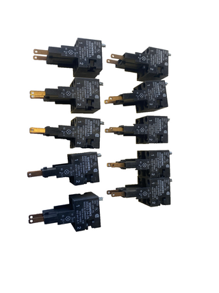 10x Siemens 3SB2304-2A Lampenfassung mit Halter | W2x4,6d | 16mm | Neu: Sonstige1