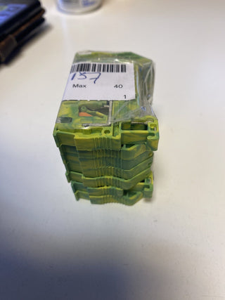 7X Phoenix Contact PT 4-PE 3211766 Dreistock-Schutzleiterklemme1
