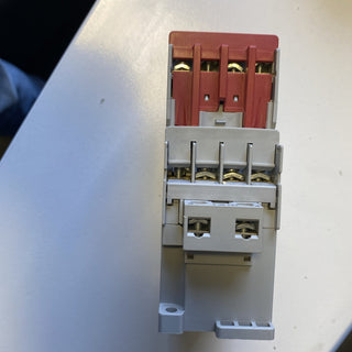 Allen-Bradley 700S-CF620EJBC Sicherheits-Hilfsschütz –  NEU8