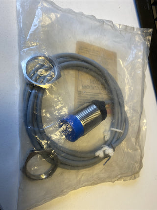 Carlo Gavazzi / Electromatic EI3015PPCS Induktiver Näherungssensor – NEU & OVP6