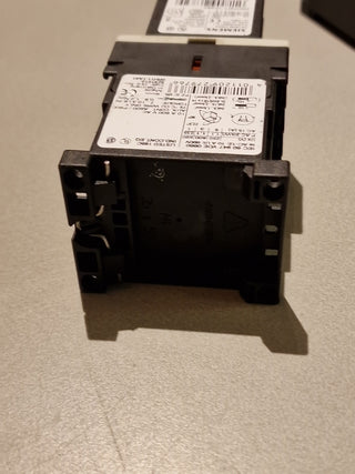 Siemens Hilfsschütz-Kombination: 3RH1140-1AP00 + 3RH1911-1FA404