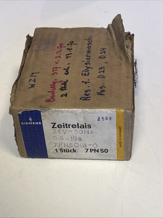 Siemens 7PN5051-1/Z52D Zeitrelais 220V 1–20s 7PN50 neu o. OVP