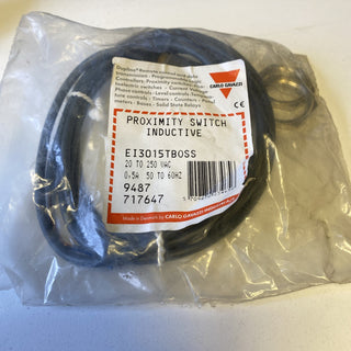 Carlo Gavazzi Induktiver Näherungsschalter EI3015TBOSS - NEU & OVP2