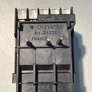 Telemecanique LC1K0910P7 TeSys Kleinschütz 3-polig 4kW 9A Spule 230V AC geb5