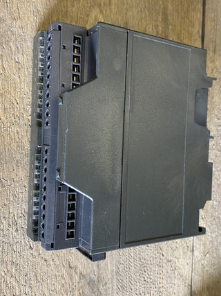 Helmholz 700-322-1BH01 DEA 300 Digital Output Modul DO 16xDC24V S7-300 gebraucht1
