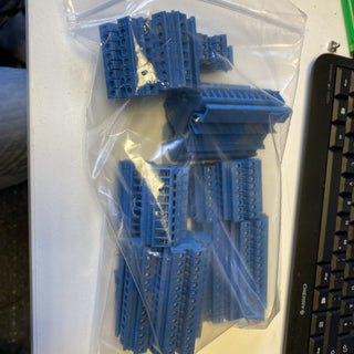 50X Phoenix Contact Durchgangsreihenklemme MBKKB 2,5 BU1