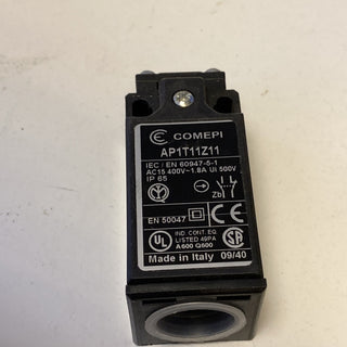 COMEPI AP1T11Z11 Positionsschalter Endschalter Grenztaster 400VAC / 24VDC NEU9