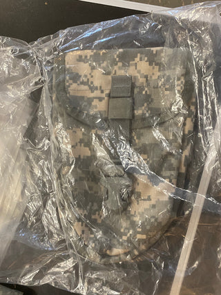 US Army Carrier E-Tool Bag 8465-01-524-8407 Digitale Tarnung Militärausgabe8