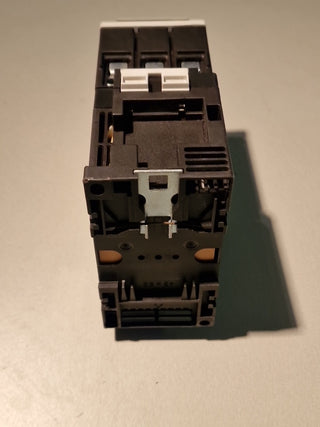 SIEMENS  Leistungsschütz  3RT1036-1BB40 + 3RH1921-1FA22,#112