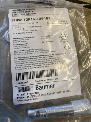 Baumer IFRW 12P15 Induktiver Näherungsschalter NEU2