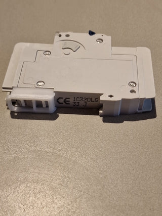ABL Sursum 1C32DL Leitungsschutzschalter 32A C 277VAC neu3