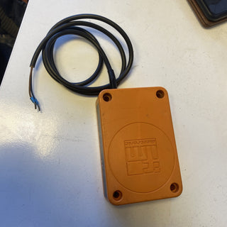 ifm ID0016 Induktiver Sensor – 50mm Schaltabstand – AC/DC 20-250V – Geprüft2