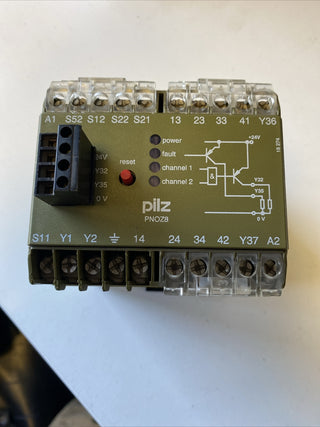 Pilz PNOZ 8 Sicherheitsschaltgerät – 24V AC – Id.-Nr. 4747703