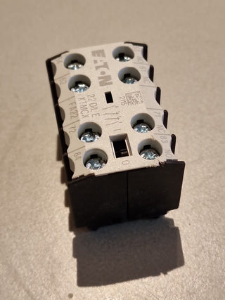 4 x Klöckner Moeller 04 DIL E Hilfsschütz Schütz contactor relay 04DILE (5pcs)1