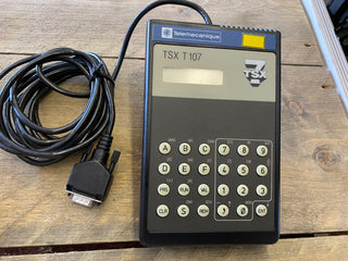 Schneider Electric TelemecaniqueTSX T107 0 PROGRAMMIERER-TERMINAL6