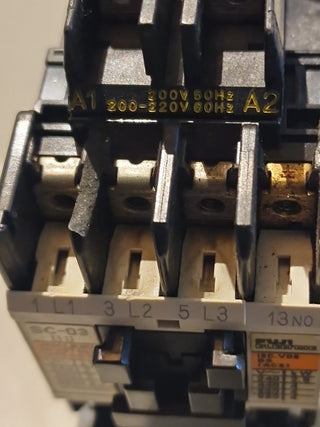 Fuji Electric SC-03 (11) Magnetschütz + TR-0N/3 Überlastrelais (0,8-1,2A) | Gebr8