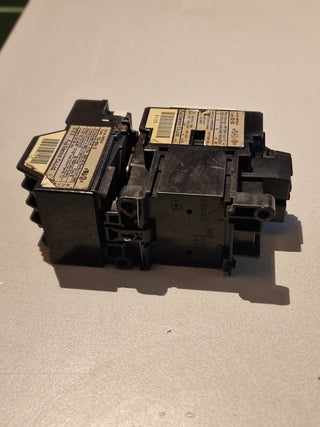 Fuji Electric SC-03 11 Magnetschütz,+TR-ON/3#24