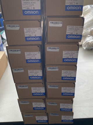 50x OMRON XW5T-P4.0-1.1-2BL Reihenklemme Doppelstock Push-In 4mm² Blau NEU3