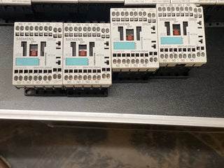 Siemens SIRIUS Hilfsschütz 3RH1140-2BB40 | 24V DC | 4 Schließer (4NO) | Geprüft1